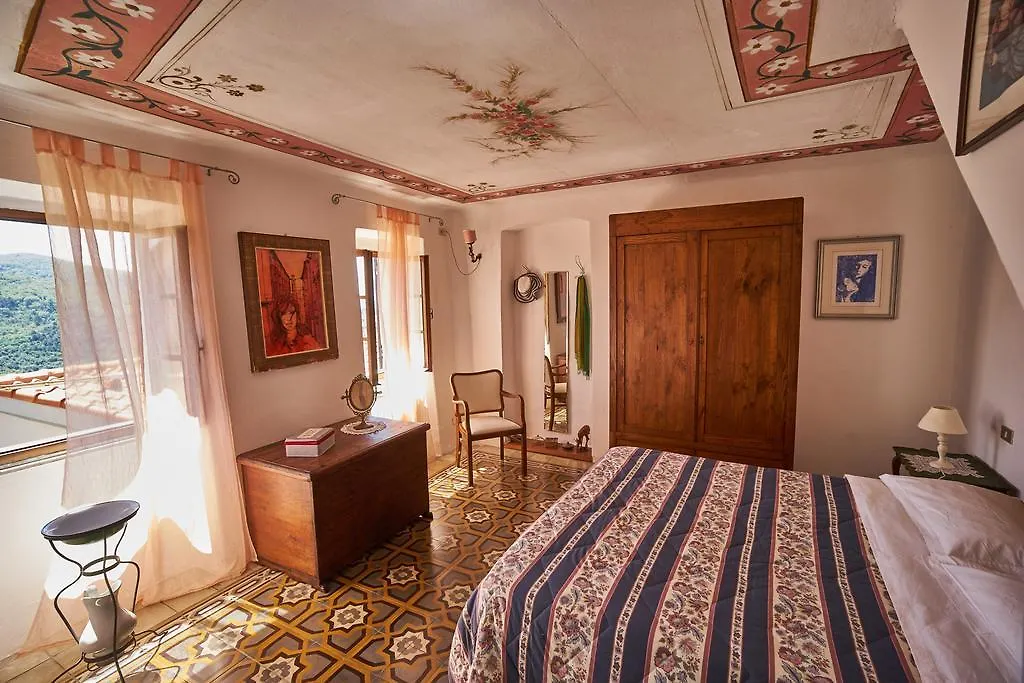 Sotto Il Castello Bed & Breakfast Trebiano 0*,  Italy