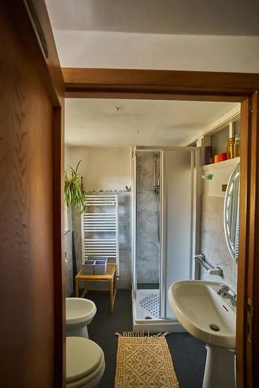 Sotto Il Castello Bed & Breakfast Trebiano